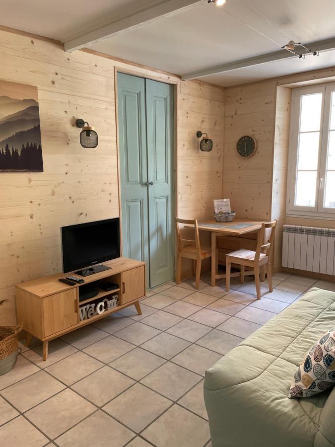 Studio cosy au coeur de Saint Martin Vésubie Exterior foto